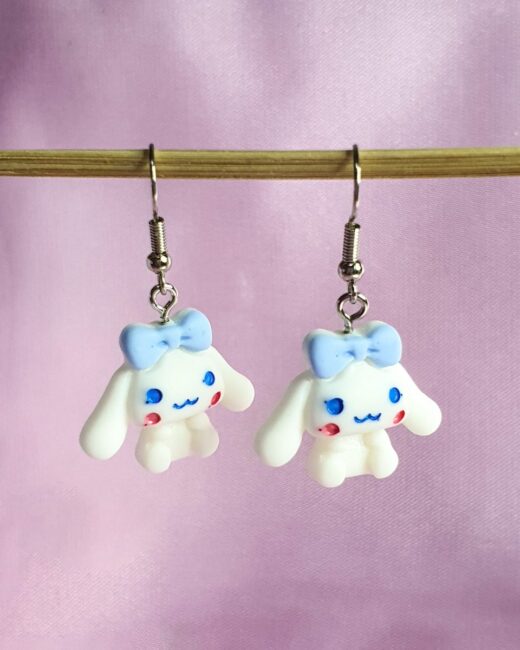 Brinco Cinnamoroll Hello Kitty